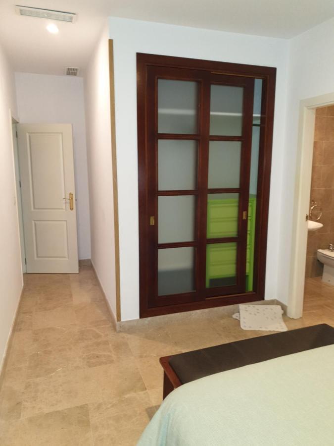 Triana Pura Esencia Apartment Севиля Екстериор снимка