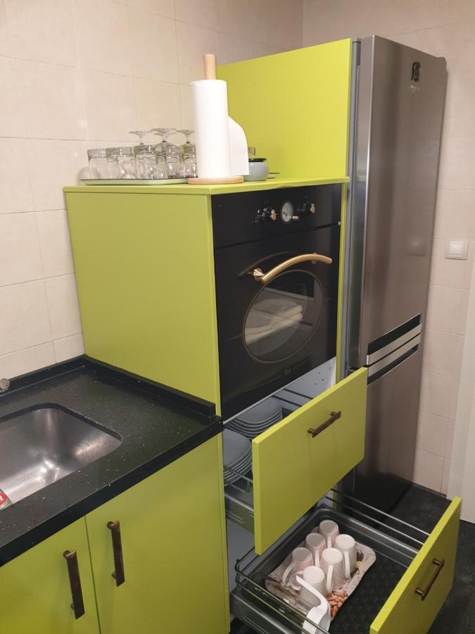 Triana Pura Esencia Apartment Севиля Екстериор снимка