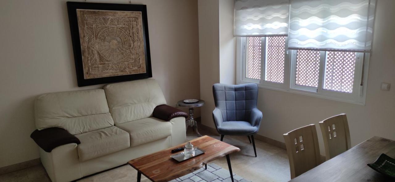 Triana Pura Esencia Apartment Севиля Екстериор снимка